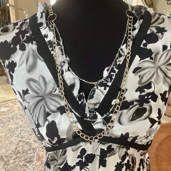 Triple Strand Large Curb Chain and Twisted Silver/Bead Strands Necklace - Picture 4 of 5